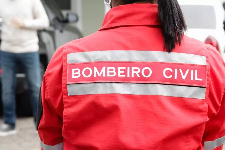 Obrigatório Bombeiros Civis em espaços com aglomeração -  Alerj aprova regulamentação da lei que determina Bombeiros Civis e Brigadas de Incêndio.